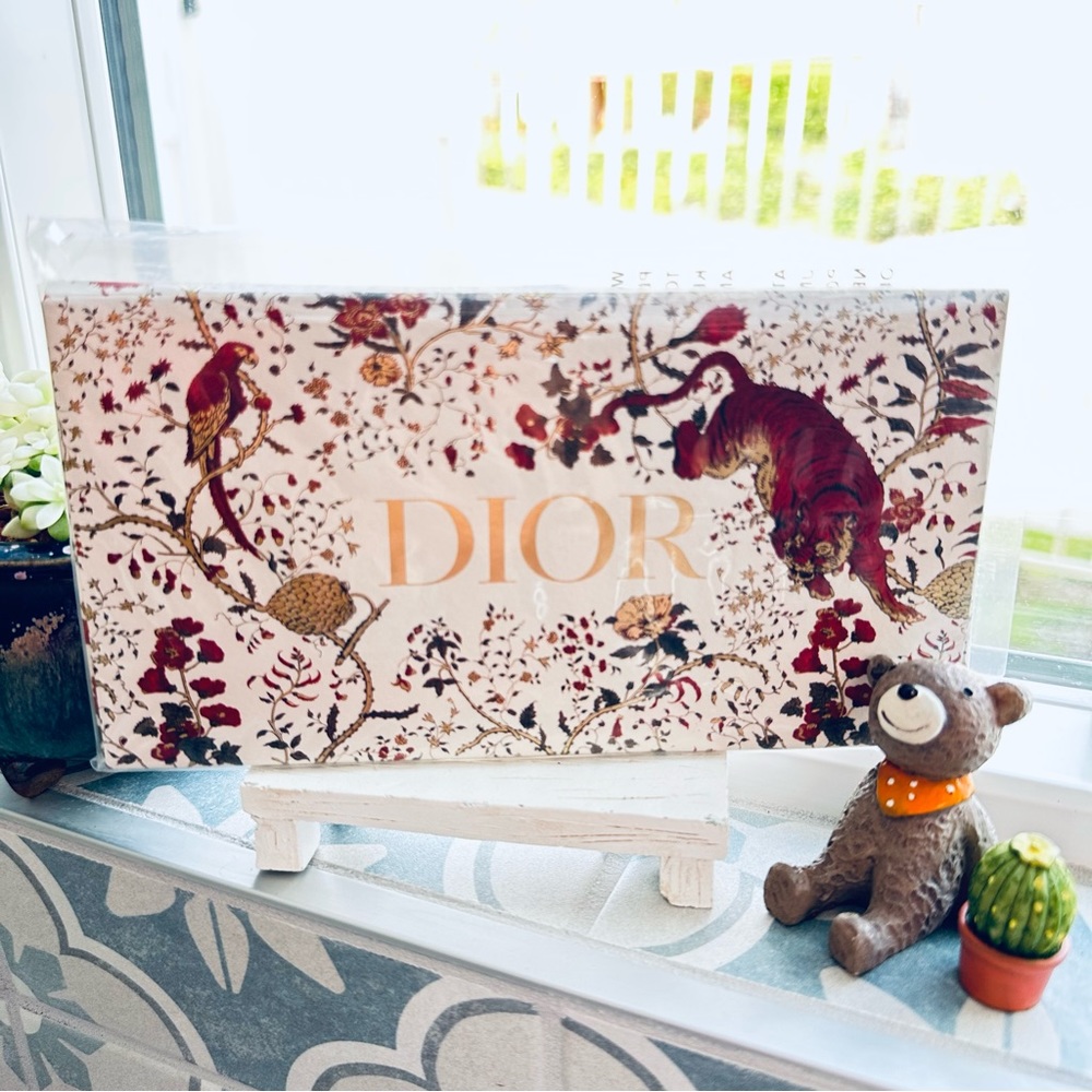 DIOR Lucky Money Envelope Lunar New Year Limited